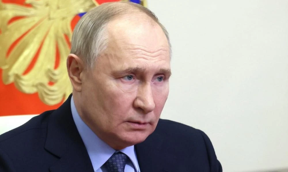 Bloomberg: Ξεκίνησε η επιστροφή των αυτοεξόριστων Ρώσων και ενισχύει την πολεμική οικονομία του Πούτιν